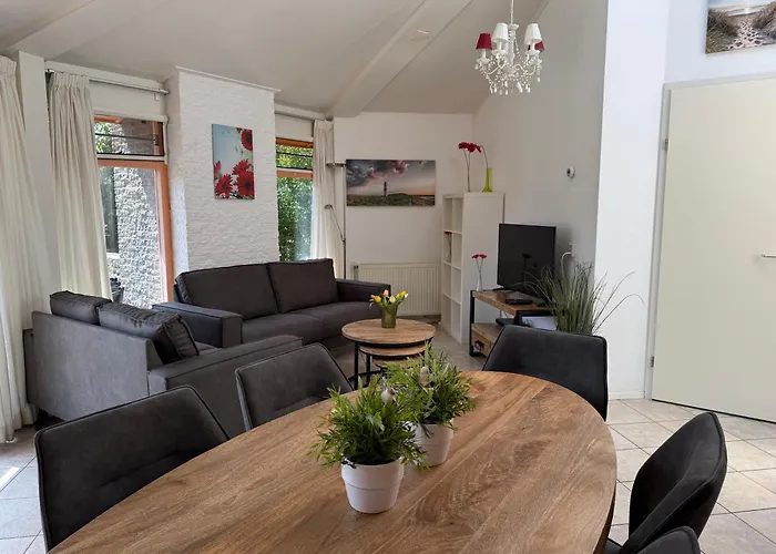 Σπίτι διακοπών Zeester 325